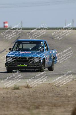 media/Sep-27-2025-24 Hours of Lemons (Sat) [[04fd3ac4ac]]/12pm (Outside Grapevine)/